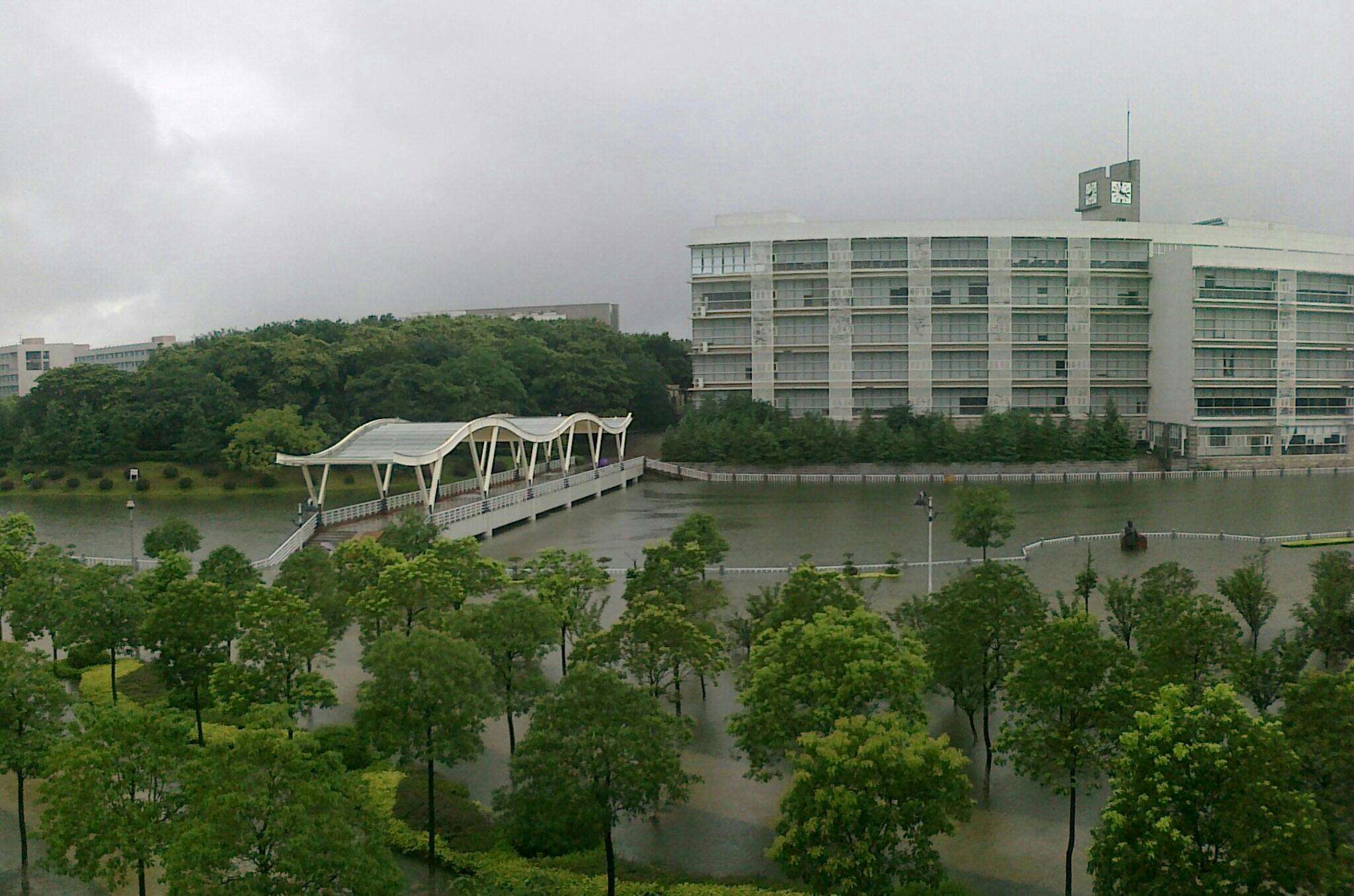 湖北大學(xué)成教招生簡章